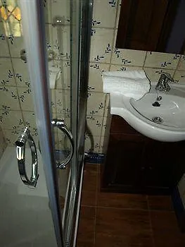 Apartamentos La Miga Granada 0*,