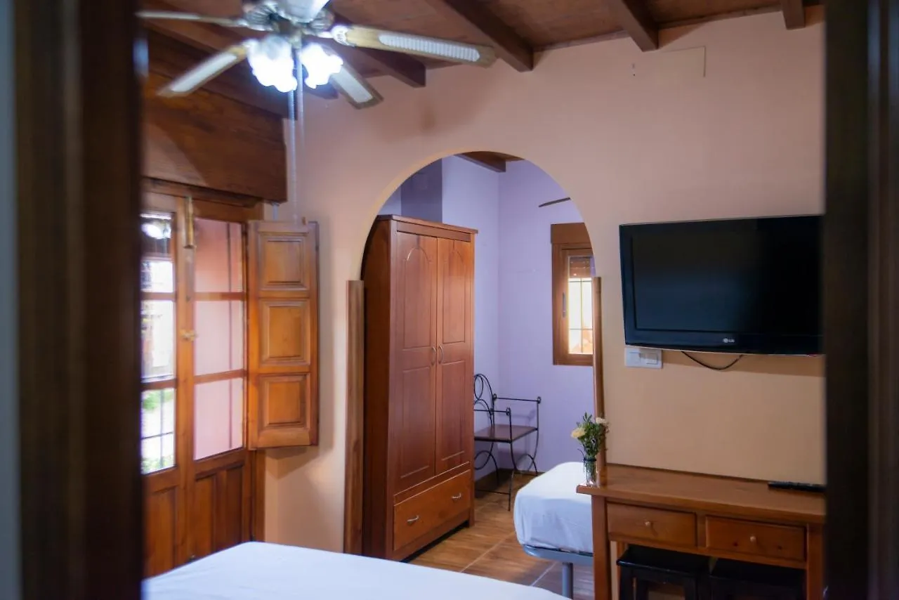 Apartamentos La Miga Granada Guest house