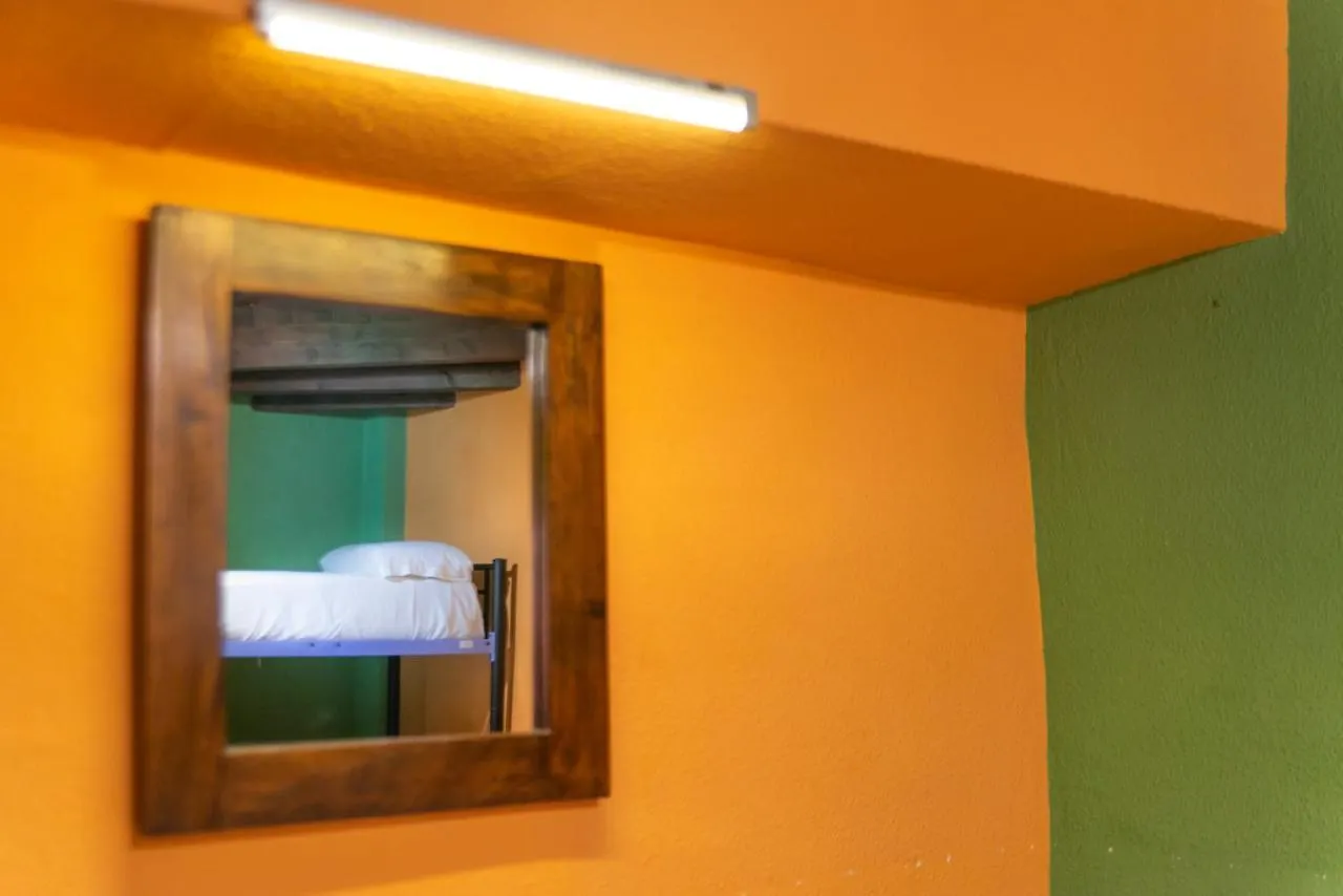 Apartamentos La Miga Granada 0*,