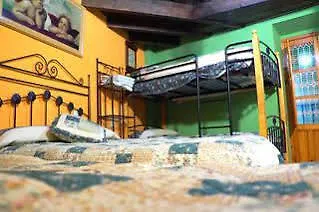 Guest house Apartamentos La Miga Granada