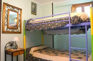 Apartamentos La Miga Granada 0*,